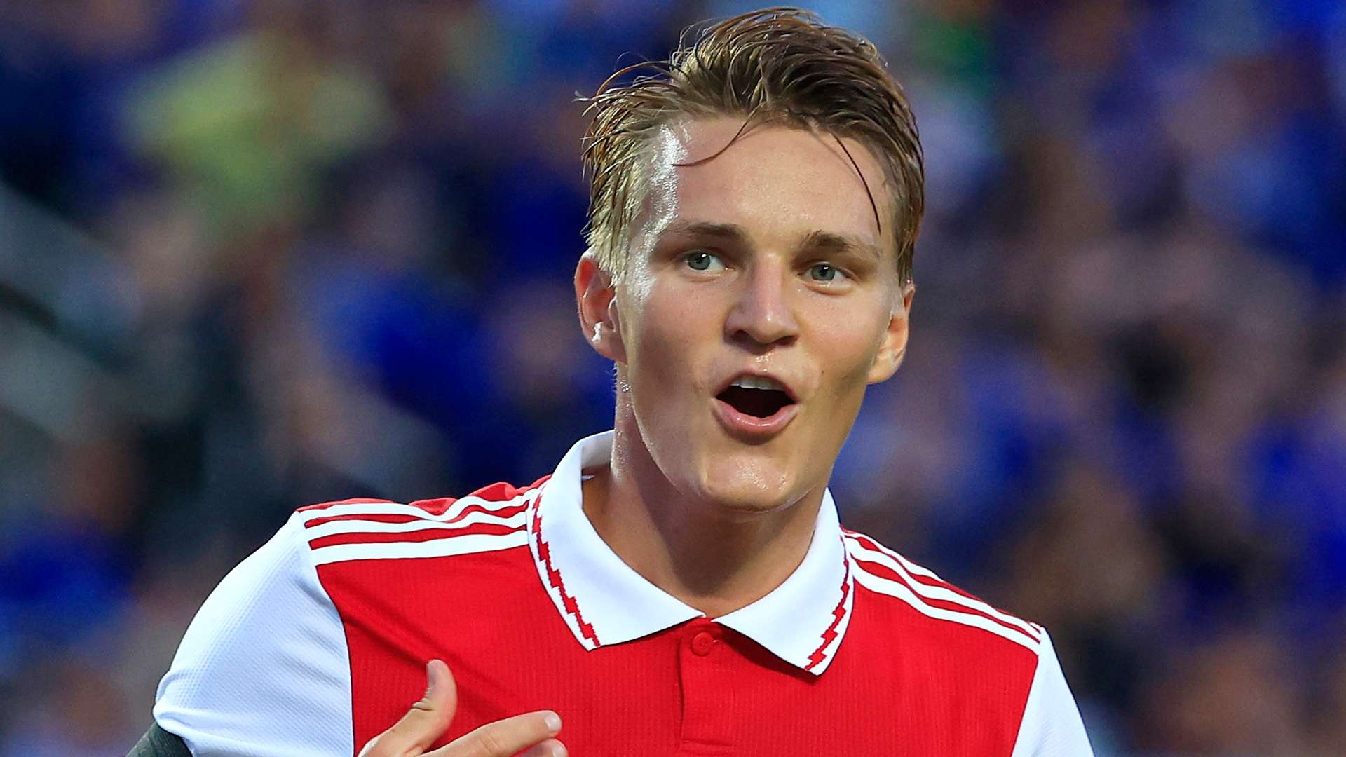 徐卓一勇夺田径男子110米栏冠军荣耀加冕